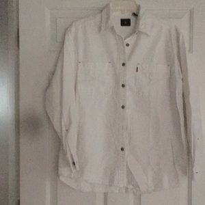 Levi’s casual button down shirt